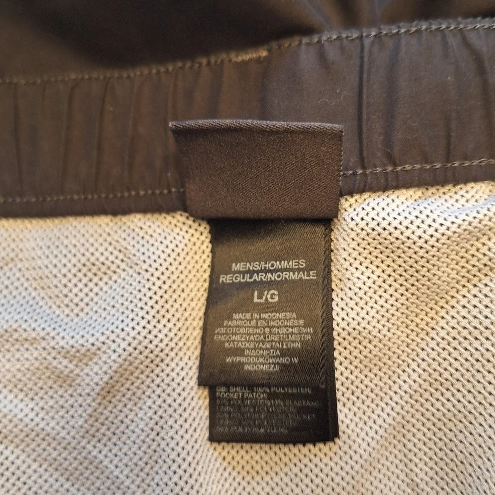 The North Face Black Swim Shorts - Picture 9 of 16